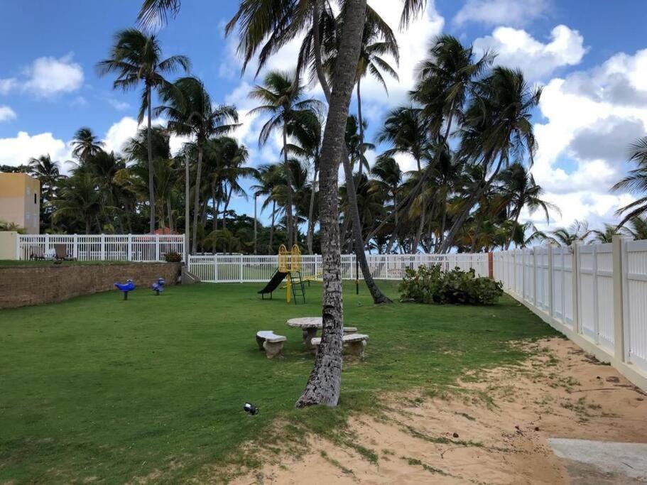1St Level Unit Steps To Beach- Cold Air Conditioner At Poza Del Mar Luquillo Exterior photo