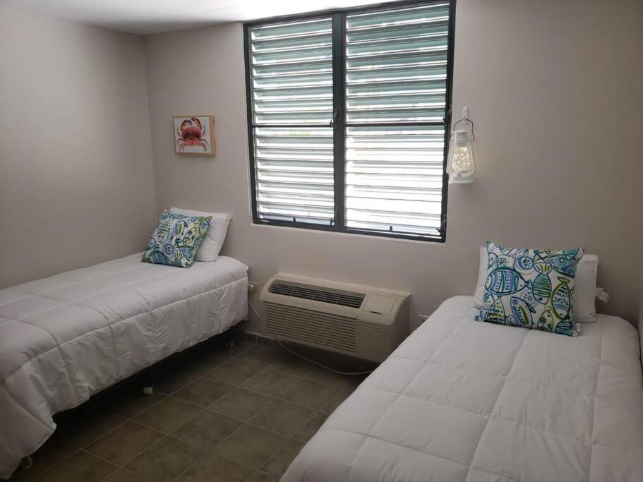 1St Level Unit Steps To Beach- Cold Air Conditioner At Poza Del Mar Luquillo Exterior photo